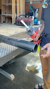 41K views · 141 reactions | Perfect Straight Cut By A Plumber #pipecutting #perfectcut #plumber #plumbing #plumbinglife #plumbingtips #constructionlife #construction | The Building Expert | Facebook