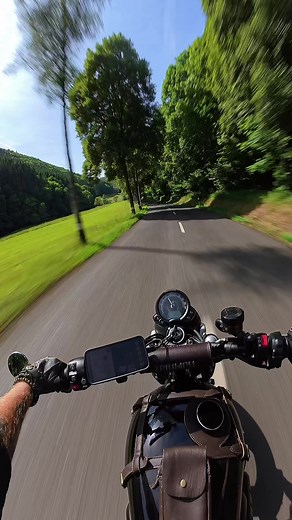 Valley fly-through 🏍️💨 #triumph #scrambler #roadtrip #luxembourg #caferacer