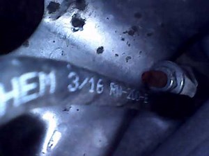 Ford Kuga 2008 2.0 TDCi Duratorque glow plug location