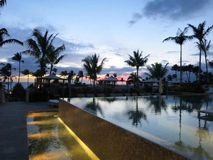 American AAdvantage Ending Redemptions to Hawaii on Hawaiian Airlines - View from the Wing