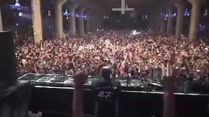 10K views · 362 reactions | Carl Cox: “I love sharing the love of music, and that is the important thing. It’s a reason why I do this, it’s not money or fame or anything.”  Read the full interview with him in the September edition of our magazine here: https://bit.ly/WRYMAG-SEP20 | We Rave You | Facebook