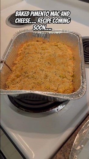 Baked pimento mac and cheese to go with Christmas dinner… Full recipe coming soon.