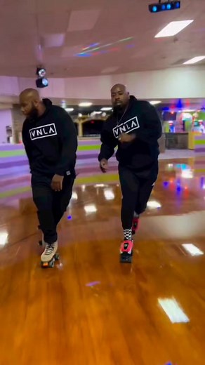 6.4K views · 221 reactions | "Rapper's Delight" is a 1979 hip hop track by the Sugarhill Gang #havefun #enjoylife #oldschoolhiphop #rapperdelight #reels | Kahina timeless vibes | Facebook