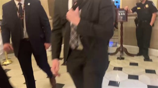 Antunes Krassenstein (from Europe btw) with yet another retarded clickbait caption that doesn’t represent the video he’s posting at all