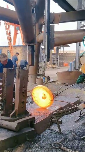 Giant Forging Hammer #hammer #giant