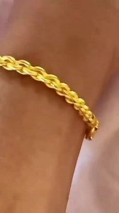 1.7K views | How to make gold chain bracelet _ chain bracelet making process _ perfect size chain bracelet #hallmark #jewelry #jewellery | The hallmark | Facebook