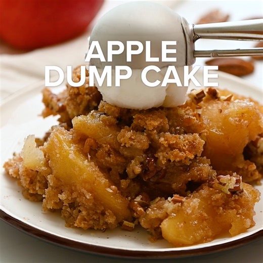 29K views · 157 reactions | You're only 5 ingredients away from this quick and easy apple dump cake  RECIPE- https://therecipecritic.com/apple-dump-cake/ | Tried and True Recipes | Facebook