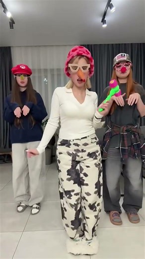 💃 Amelka et le challenge de danse 🔥😱#shorts