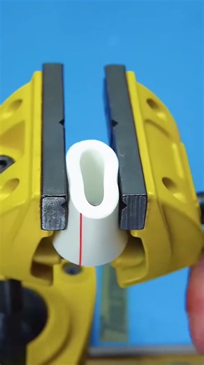 alternative way to install bolts using a homemade tool from a hose #shortvideo