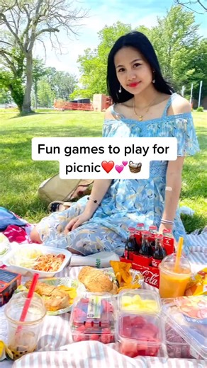 Picnic Games for Couples: Fun Date Activities and Ideas