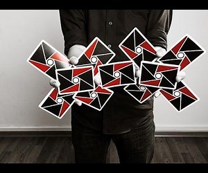 How to Do Extreamly Easy Cardistry Trick