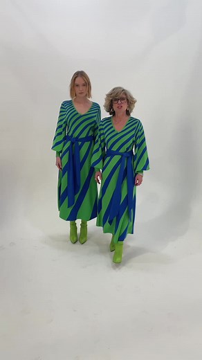 Whether you're 5ft 2 in heels, or a fabulous 5ft11 our lenghts are created to suit you! Here's the proof. #LennonCourtneyWorld