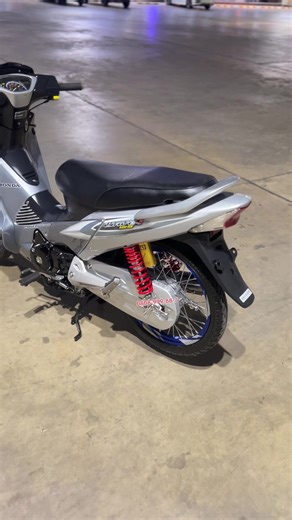 Honda wave125i บังลมหัวฉีดแท้ สตาร์ทมือแท้ เอกสารครบโอน เลขเครื่อง เลขโครงเดิมตรงเล่ม ป้ายทะเบียนมีให้เครื่องฟิตใหม่ 66/5 4VS4 remap e85 ฝา KDR ลิ้น 250 ปั้มติ๊ก SKS ท่อเลสเต็มใบ ฝาครัช M ครัชมือโซนิค ชุดสีสวย น็อตเลสทั้งคัน Showa งานประกอบ ปั้มเบรค 8.1 จานแต่ง จัดทรงใหม่ทั้งคัน งานสี2K ชุดขาตั้ง คาเบรค เบิกใหม่แท้ยกชุด ล้อ ดุมเบิกใหม่ ขึ้นซี่ชุบ กุญแจเบิก 2 ดอก สตาร์ทมือ ไดร์แต่ง แบตใหม่ สตาร์ทมือ เท้า ปกติ เครื่องเงียบ ครัชไม่ลื่น ไม่หอน ดูรถ นนทบุรี บางใหญ่ 24 ชม 📱08-08-999-87-7📱 ส่งทั่วไทย