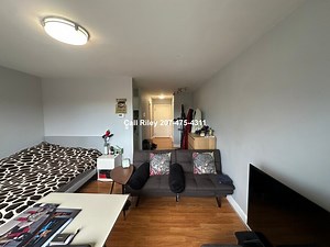 35 Glencoe St Unit 35, Brighton, MA 02135 | Homes.com