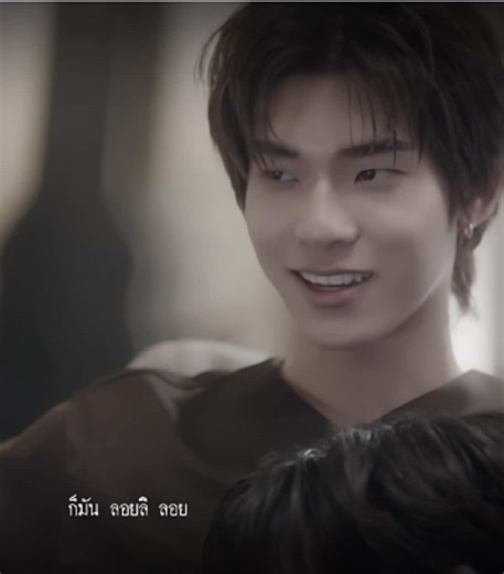 ด้วงลอยไปไหน#ตี๋ตี๋ป๋อ #teeteepor #teeteewanpichit #porsuppakarn #ด้วงกับเธอseries (@teetee.wpc @Porsuppakarn )