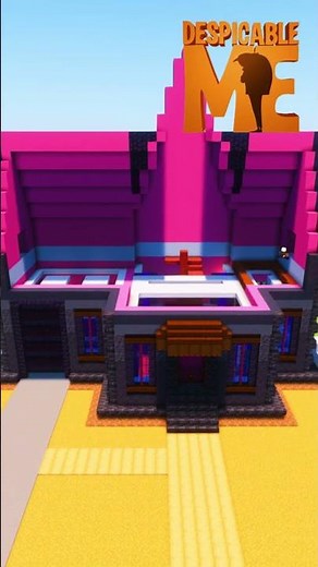 Building DESPICABLE ME HOUSE in Minecraft 🍌