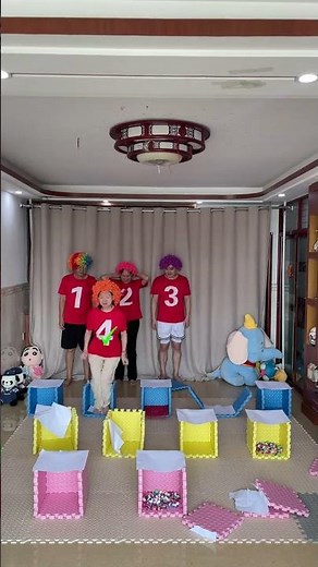 Episode 32 - Blind Jump Box Challenge! Fun When Bored!