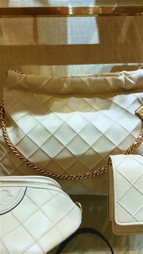 Tory Burch Philadelphia Outlet (@toryburch.phillyoutlet)’s videos with som original - 𝘤𝘦𝘤𝘪𝘭𝘪𝘢