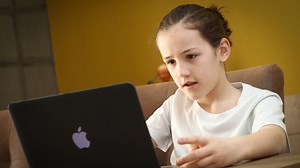 Free laptops, tablets and internet for disadvantaged pupils during lockdown | LBC