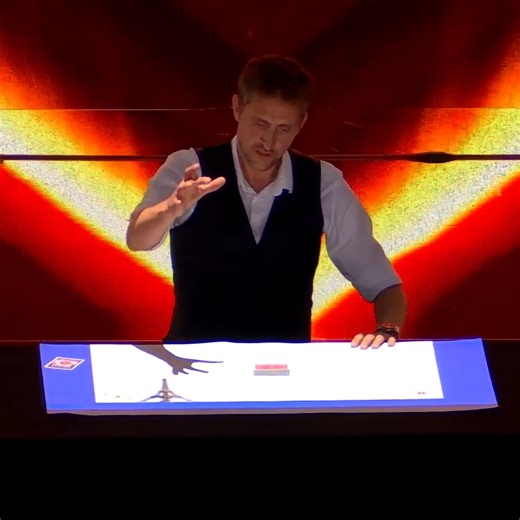 "The Best Magic I've Ever Seen!" | Got Talent Global