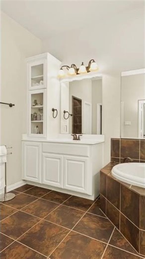 Magnolia TX Home for Sale Near The Woodlands | 4 Bed Open Layout with Game Room Tour