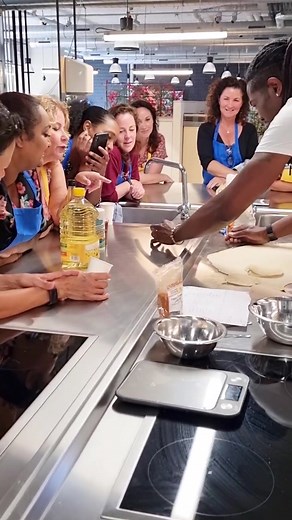 Meer workshops: link in mijn bio! ❤️ #antilliaanseten #pastechi #curacao🇨🇼 #Curaçao #aruba #bonaire #recipes #workshops #rotterdam #workshop #ydk #cooking #heelhollandbakt #antiyanotiktok #antianotiktok #caribbean #caribbeantiktokeurs