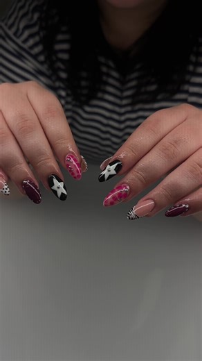 🩷✨🖤💋 • • • •nail tech, Oregon nail tech, nail inspo,nail gel x inspo, cute nails, punk nail inspo, pink and black nails, trendy nails,fun january nails #foryoupage #nailtech #nailart #nailinspo #january