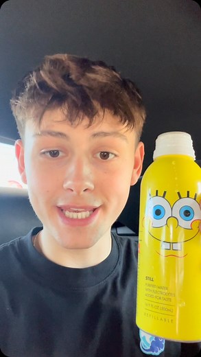 Grady on Instagram: "New SpongeBob pack out ! #food #spongebob #review"