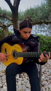 1.2M views · 36K reactions | How to play Spanish guitar strumming pattern tuto tutorial with OS1 guitar #tuto #tutorial #strumming #guitarist #guitarplayer #guitarsolo #guitarra #guitar #flamenco #guitarcover #gipsykings #gipsy #gypsy #rhythm #ritmo #guitar | Lucas Fontana | Facebook