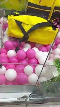 Pokemon backpack 🎒 did not want to be mine. #japan #relax #funny #arcade #clawmachine #gameplay