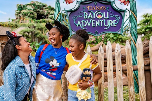 How to Earn Rewards Dollars | Disney® Visa® Cards