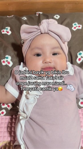 Bayi 2 Bulan: Perkembangan, Perawatan, dan Tips untuk Ibu