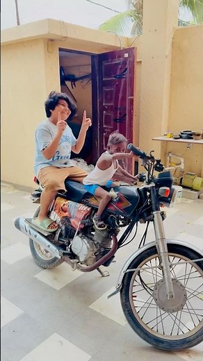 Bona agay Beth gya😳😂 #funny #prank #trendingshorts #youtubeshorts #trending #shortsfeed #comedy