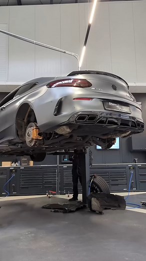 AMG Strut Replacement #Mercedes #repair #diy | Marius RBE