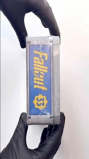 Fallout Vault 33 Collector’s Box Unboxing 🇺🇸 | The Wasteland Lives On