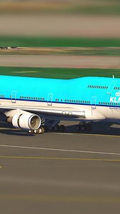 6.7K views · 250 reactions | World's Most Dangerous Airplane Landing - 18 #SanFrancisco #landing #aircraft #airplane | PJ Daddy | Facebook