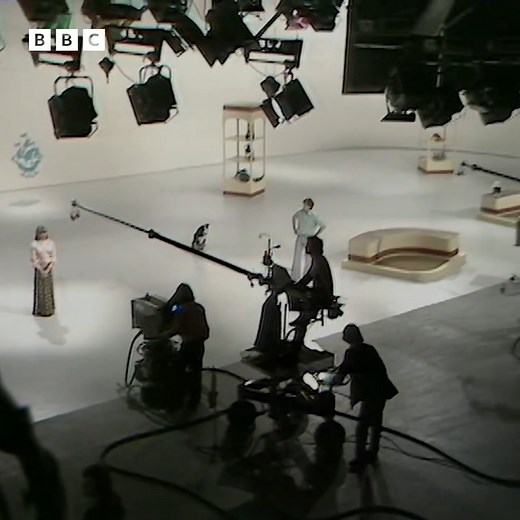 📺 'Blue Peter' Monday 04 November 1974 -- BBC1: 16:45 Lesley, John and Peter gave Blue Peter viewers a tour behind the scenes of the BP studio. Also today's episode marked the 12th birthday of Petra - television's most famous pooch. Since 1962 she has appeared in more than 900 editions of the programme. Birthday celebrations included a flashback to her days as a puppy - and the day in September 1965 when she gave birth to eight puppies. #bluepeter | Bernie Briffa