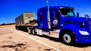 What Can You Ship On a Flatbed Trailer?