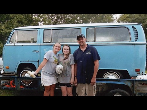 Replacing Radio in a 1970 Volkswagen bus (2017 Senior Project)