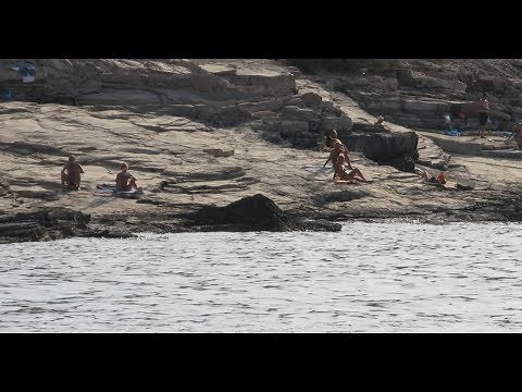 FKK Otok Zečevo, Hvar