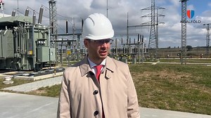 2.4K views | Modern transzformátorállomást adtak át Veszprémvarsányban 殺 Ezt üzente videóban az energiaügyi államtitkár   https://buff.ly/Are5z6C | kisalfold.hu | Facebook