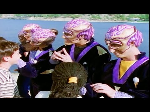 The Alien Rangers Have Landed | Alien Rangers | Power Rangers Official
