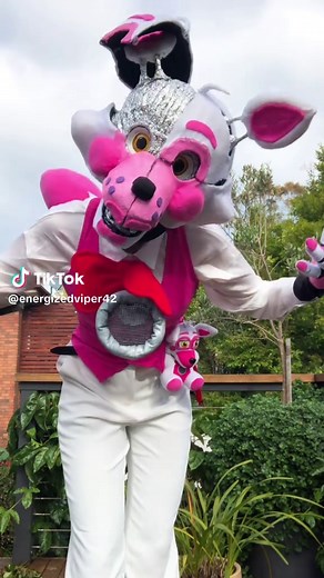 Funtime Foxy Cosplay Showcase from Five Nights At Freddy's