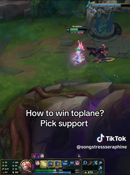Garen thinks hes HIM #leagueoflegends #leaguetiktok #lol #leaguetok #seraphine
