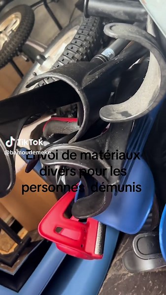 Envoi de matériel humanitaire pour les démunis