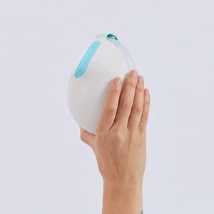 Mamas, you asked for more solutions for: ✔️different sizes ✔️your wallet ✔️the environment … so we’re beyond excited to introduce Willow's reusable Milk Container! Head to willowpump.com to buy your Willow Pump today and take advantage of our special introductory offer—get a free Container set with your pump purchase! Use code PUMPGIFT at checkout. Buy now: www.willowpump.com | Willow Pump