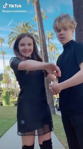 piper rockelle and lev cameron kiss😍😱 (so cute😍)