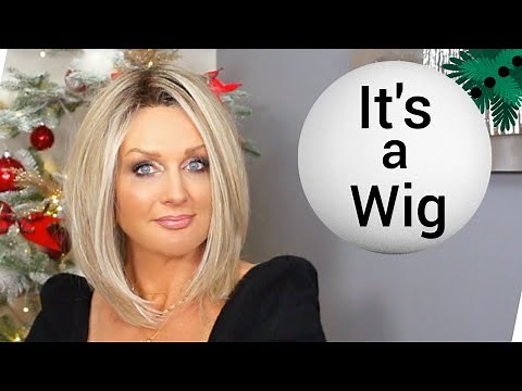 Raquel Welch "ON POINT" in Shaded Biscuit