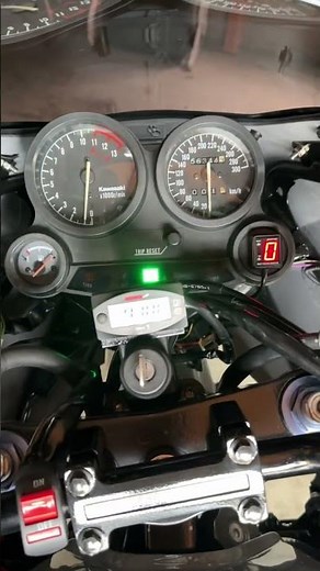 GPZ900R シフトインジケーター取り付け