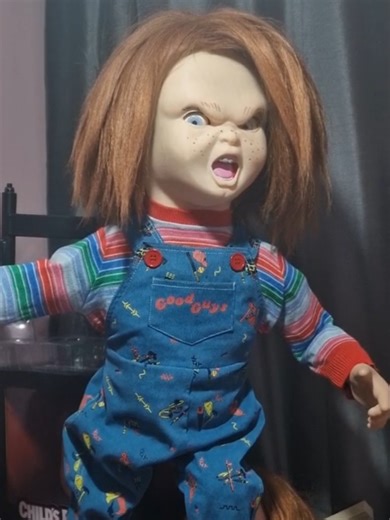 Full Body Chucky Animatronic Doll: He's Alive!